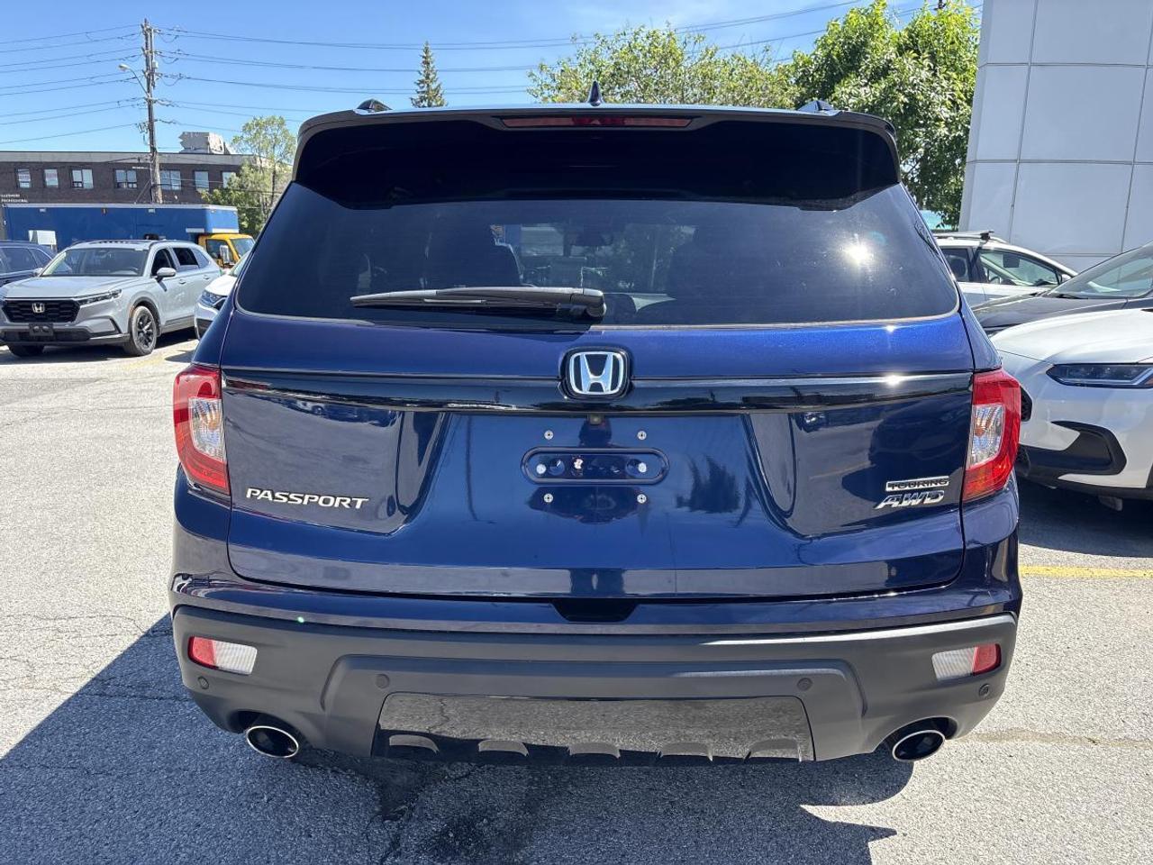2021 Honda Passport Touring AWD/Sunroof/GPS/Bluetooth/Leather Photo