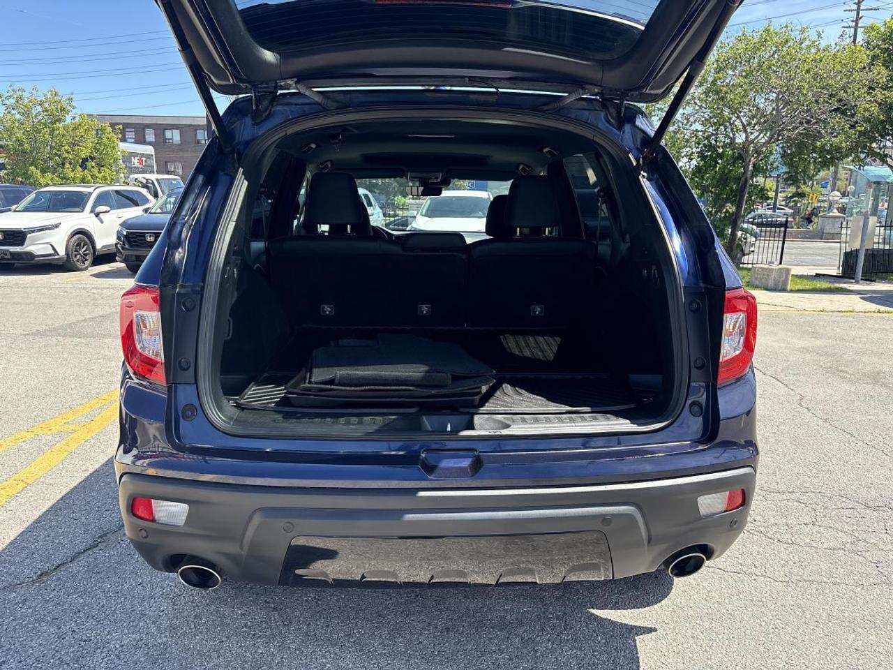 2021 Honda Passport Touring AWD/Sunroof/GPS/Bluetooth/Leather Photo