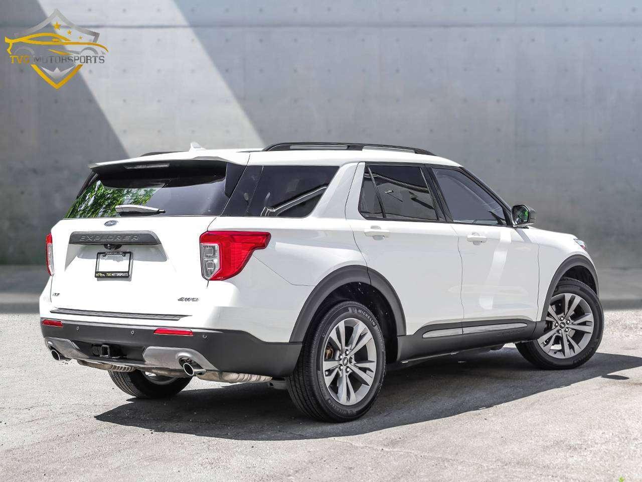 2021 Ford Explorer XLT 4WD STAR WHITE - Only 28 000Km! Photo4