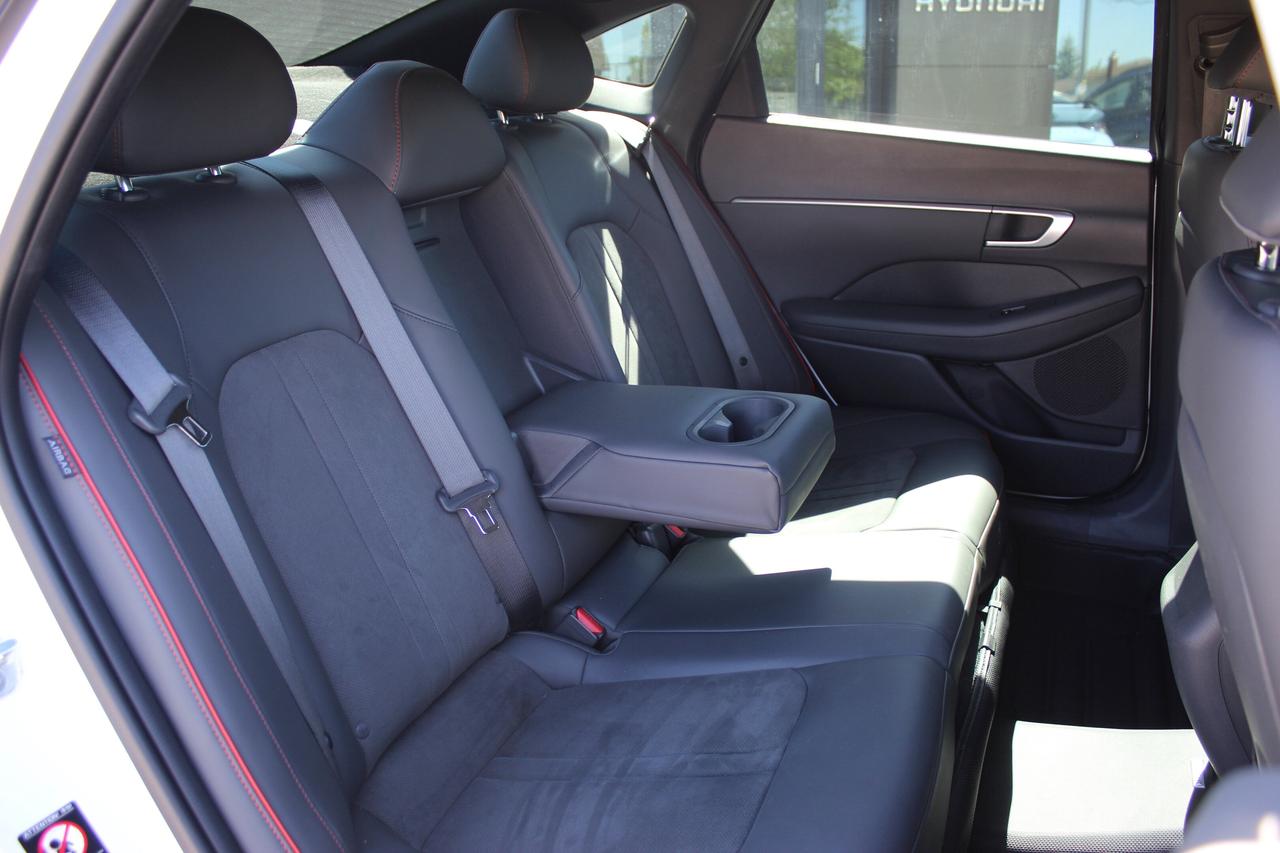 2020 Hyundai Sonata SPORT Photo