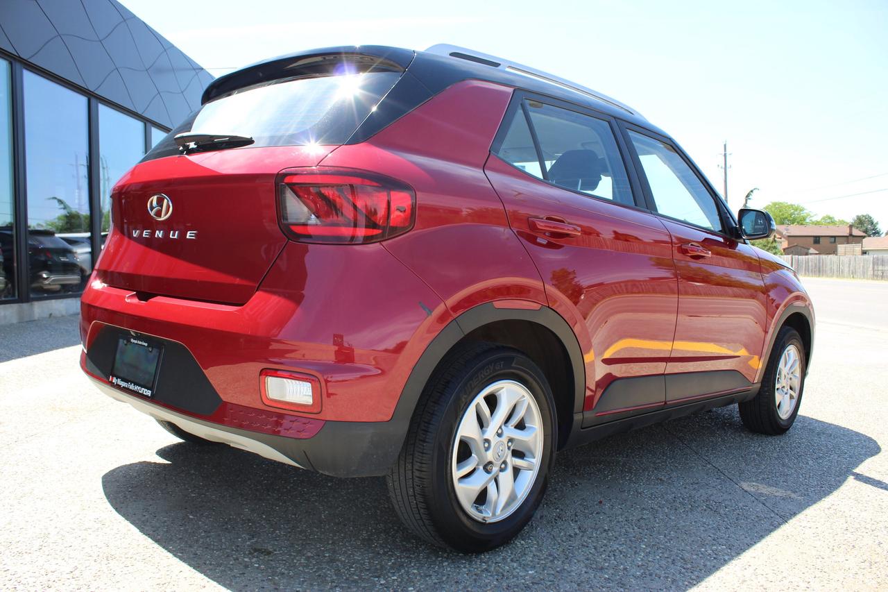 2021 Hyundai Venue PREFERRED Photo