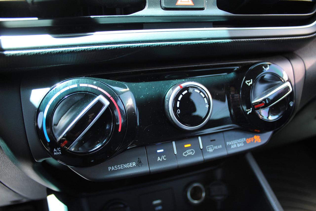 2023 Hyundai KONA  Photo