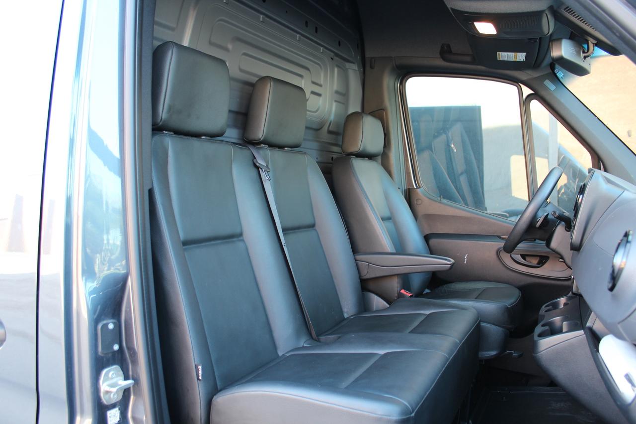 2022 Mercedes-Benz Sprinter Cargo Van 144" HIGH ROOF - "3.0L DIESEL" - "LEATHER" Photo