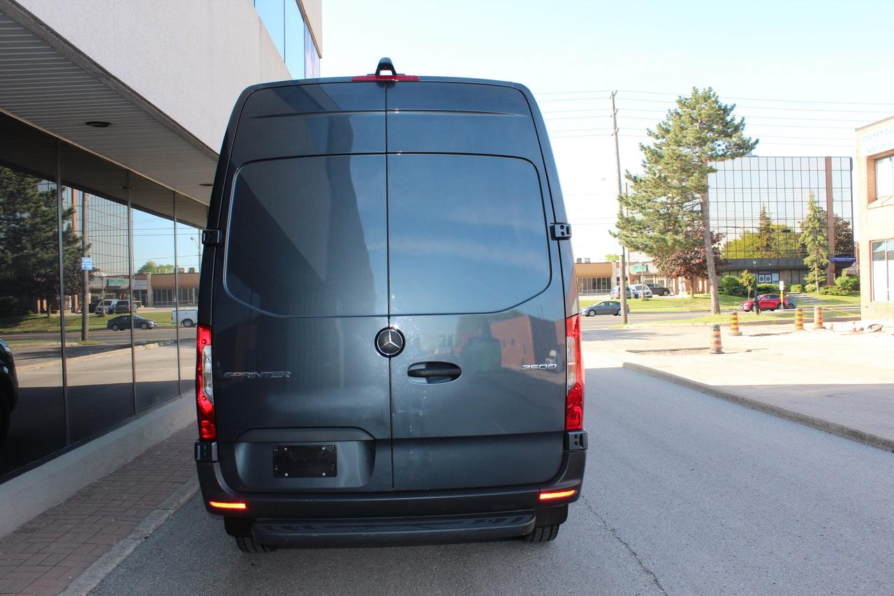 2022 Mercedes-Benz Sprinter 144" HIGH ROOF - "3.0L DIESEL" - "LEATHER" Photo