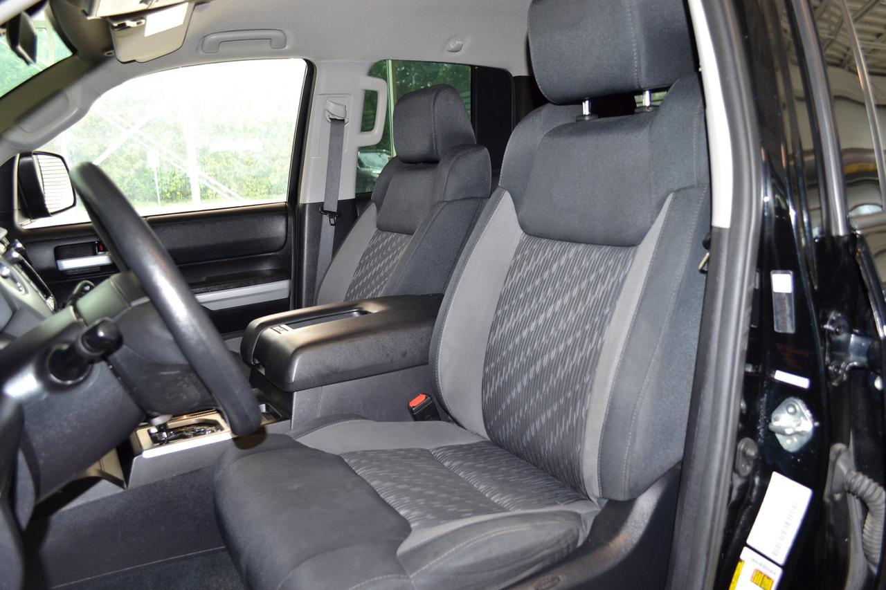 2021 Toyota Tundra  Photo