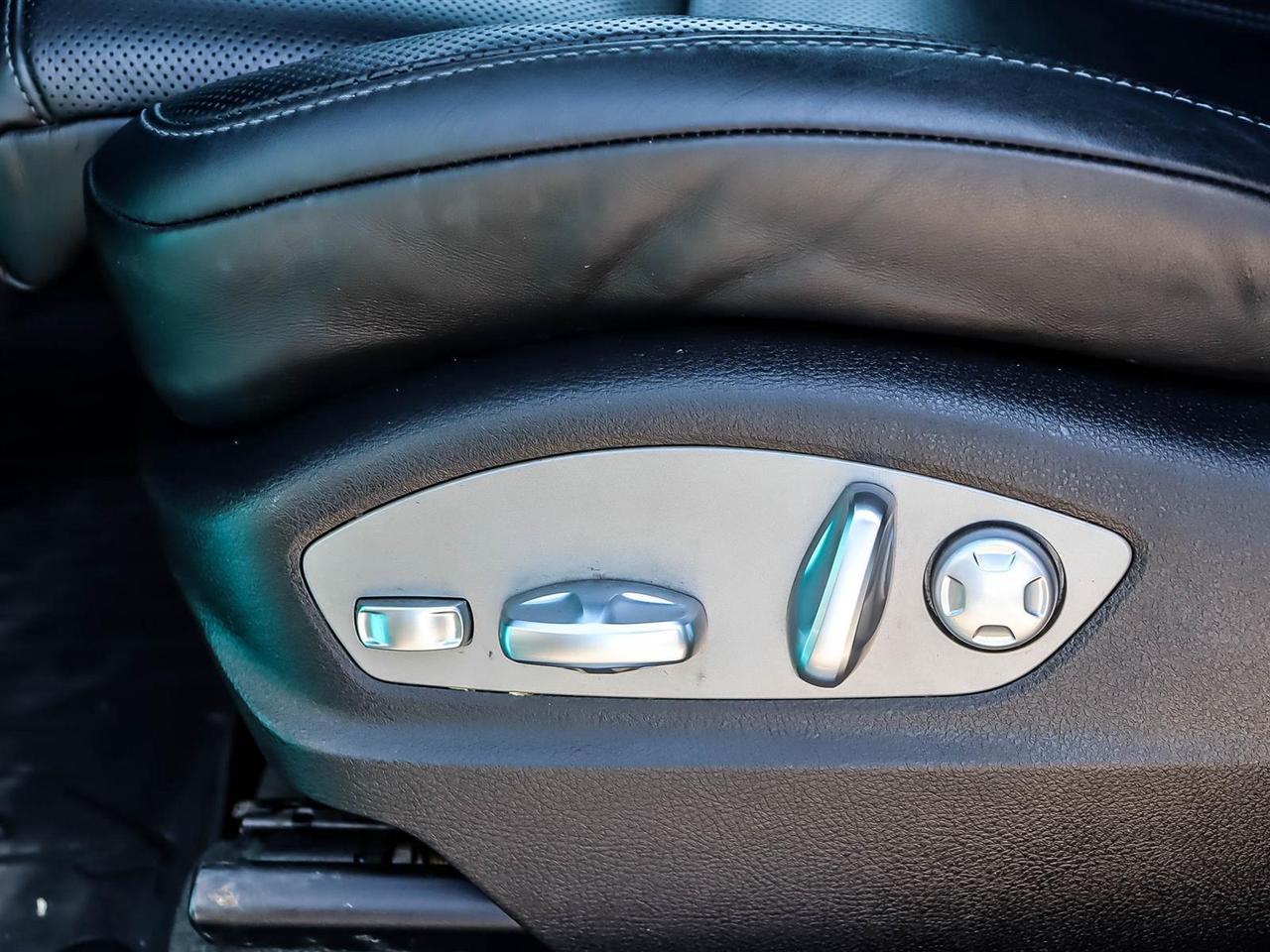 2019 Porsche Macan S Photo