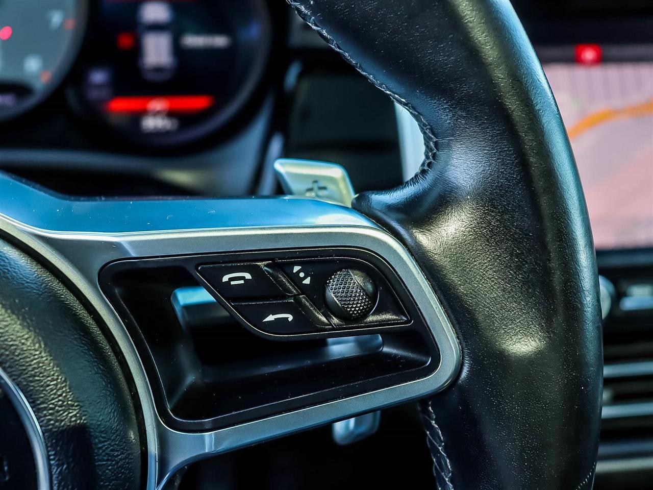2019 Porsche Macan S Photo