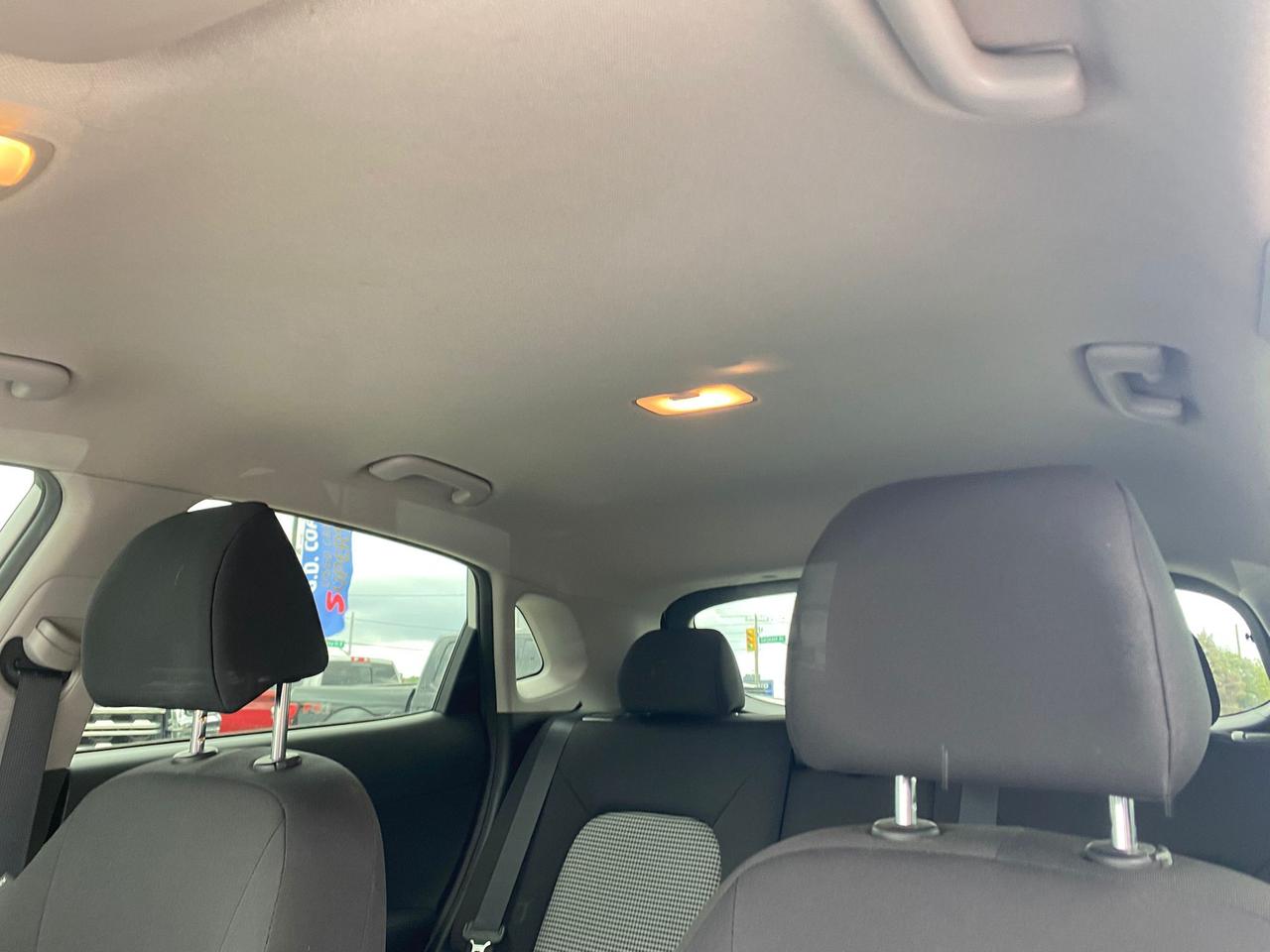 2018 Hyundai KONA SE ~Heated Seats ~Carplay ~Camera ~Alloys Photo