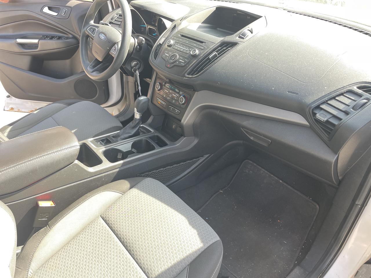 2017 Ford Escape SE Photo
