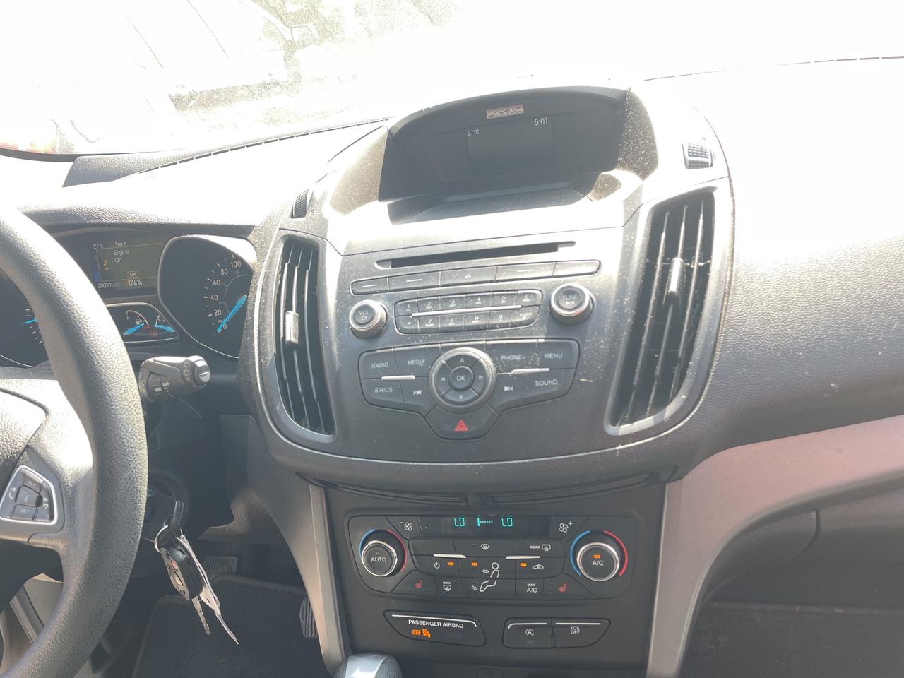 2017 Ford Escape SE Photo
