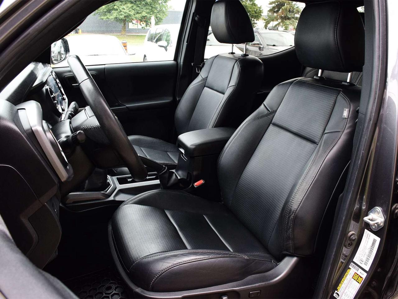 2023 Toyota Tacoma Nightshade Double Cab 4x4 ~Nav ~Leather ~Sunroof Photo