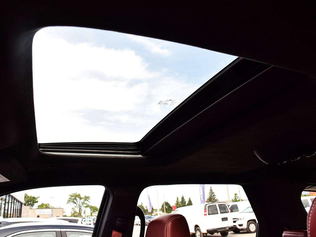 2023 Dodge Durango SRT 392 Premium AWD ~Nav ~Sunroof ~Heated Leather Photo