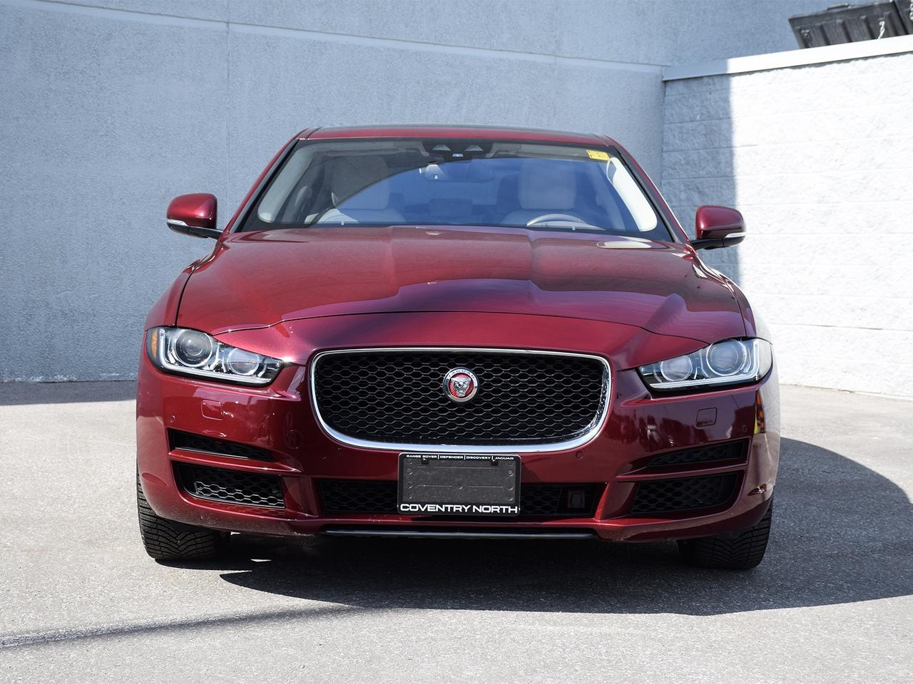 2017 Jaguar XE 4dr Sdn V6 SC Prestige Photo
