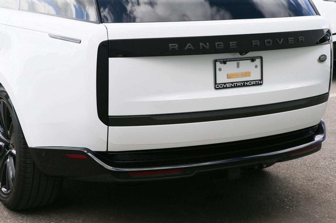 2023 Land Rover Range Rover SE P400 SWB Photo