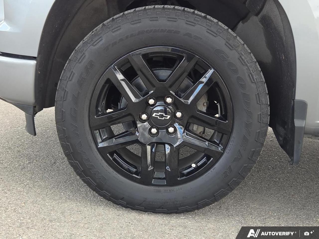2023 Chevrolet Silverado 1500 RST   SIDE STEPS   REMOTE START   NO CLAIMS Photo