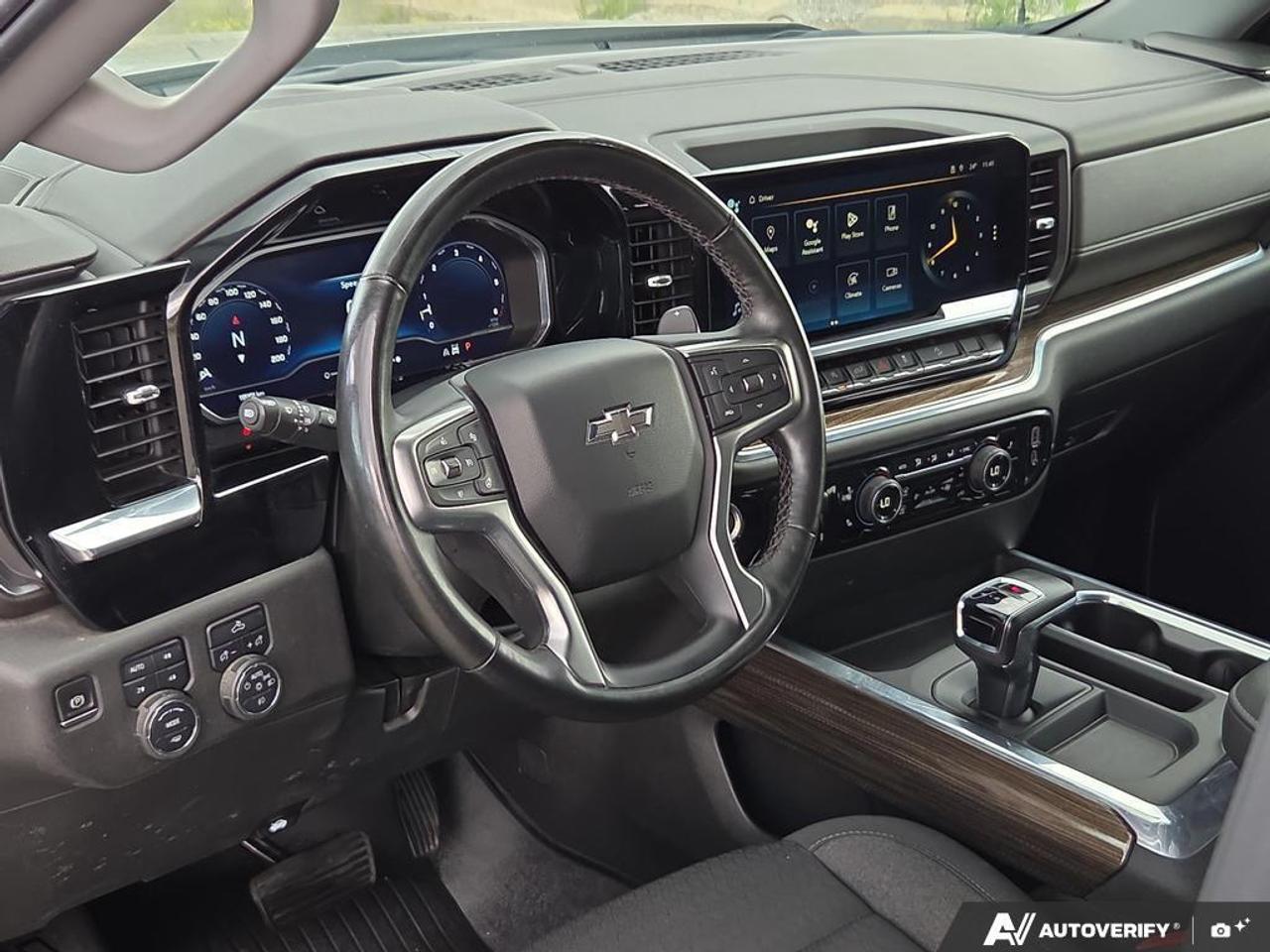 2023 Chevrolet Silverado 1500 RST   SIDE STEPS   REMOTE START   NO CLAIMS Photo