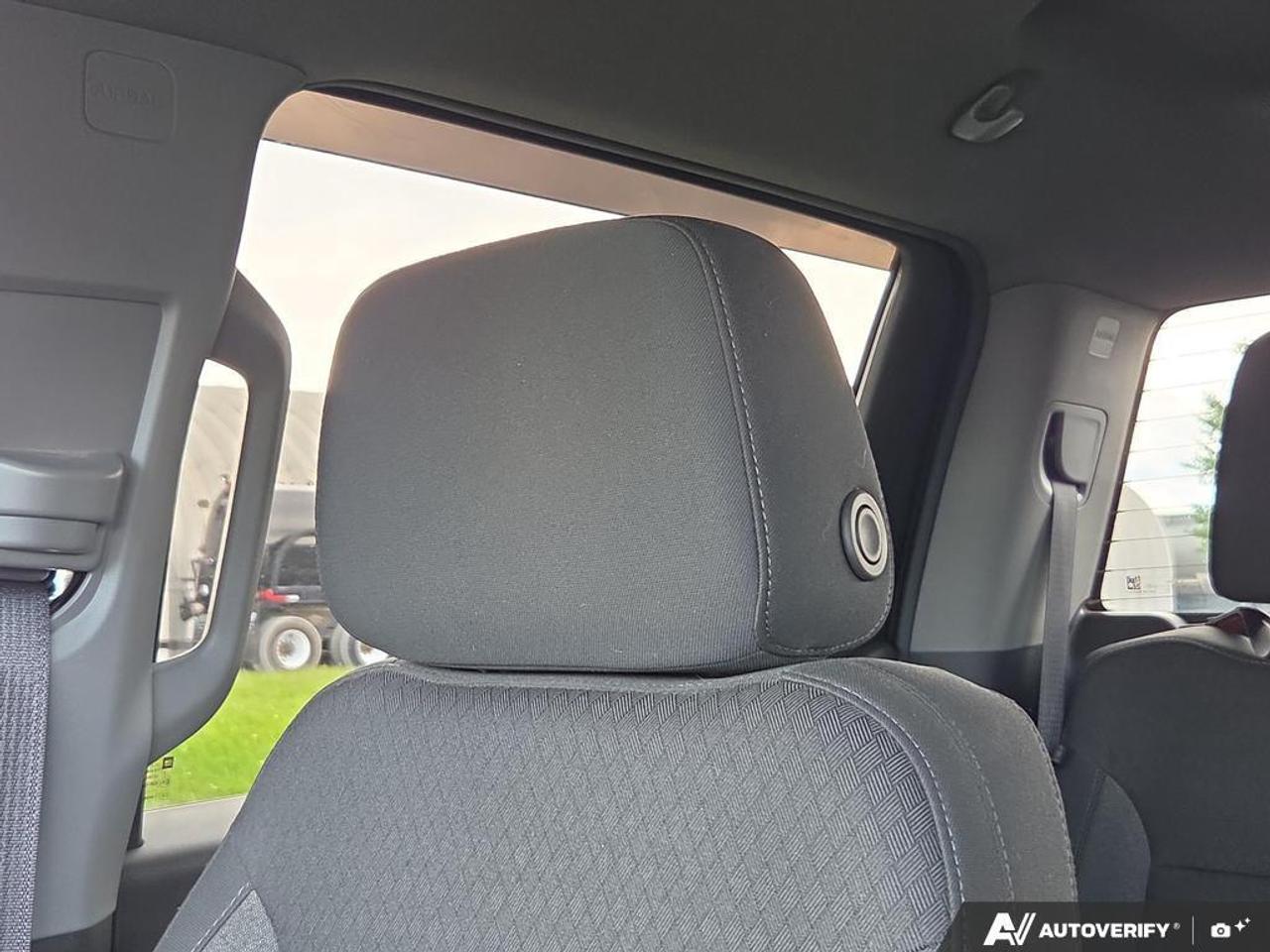 2023 Chevrolet Silverado 1500 RST   SIDE STEPS   REMOTE START   NO CLAIMS Photo