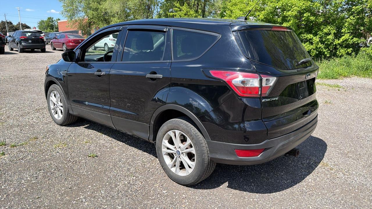 2017 Ford Escape S 4dr Front-wheel Drive Photo