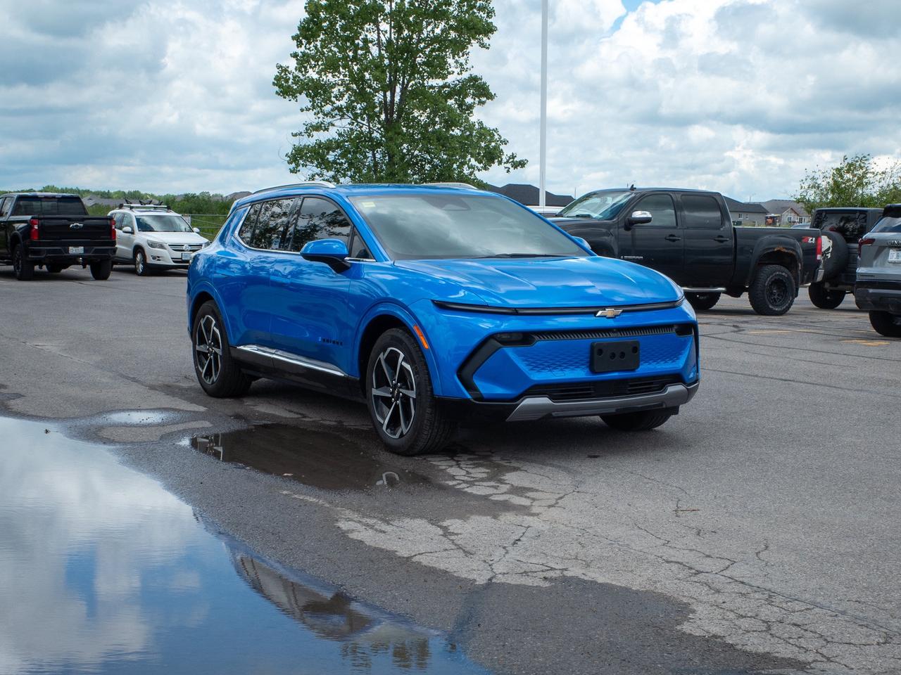 2024 Chevrolet Equinox EV LT - Remote Trunk Release   WiFi Hotspot Photo