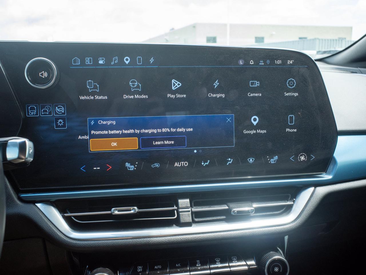 2024 Chevrolet Equinox EV LT - Remote Trunk Release   WiFi Hotspot Photo