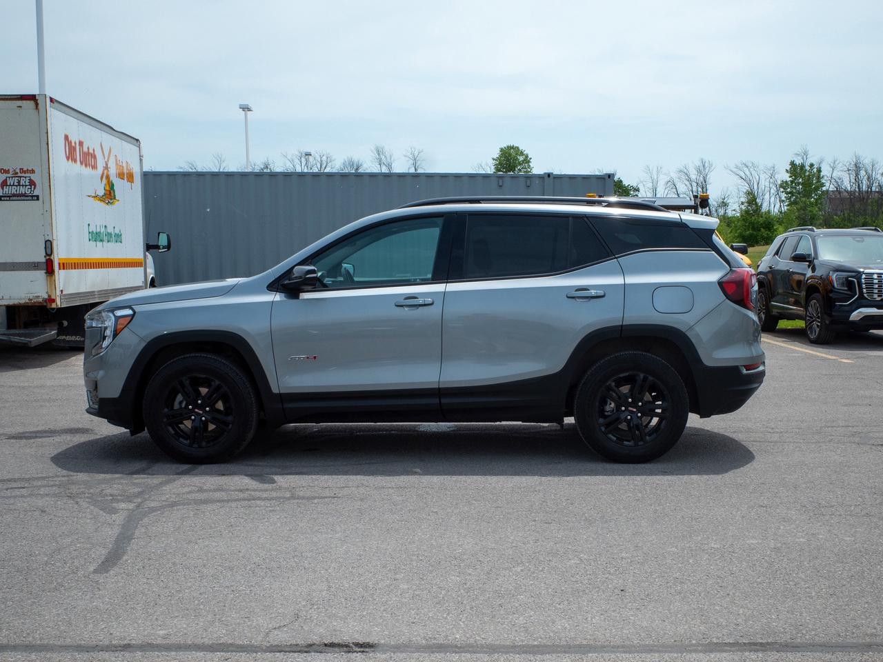 2024 GMC Terrain AT4 - WiFi Hotspot   Cross-Traffic Alert Photo4