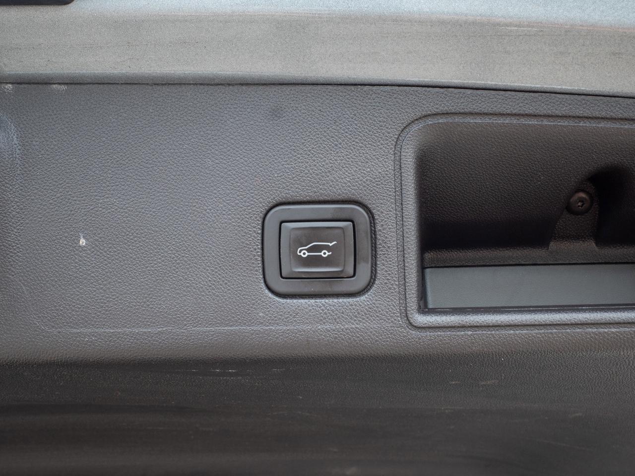 2024 GMC Terrain AT4 - WiFi Hotspot   Cross-Traffic Alert Photo