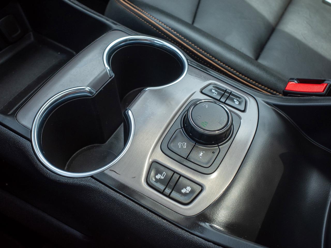 2024 GMC Terrain AT4 - WiFi Hotspot   Cross-Traffic Alert Photo