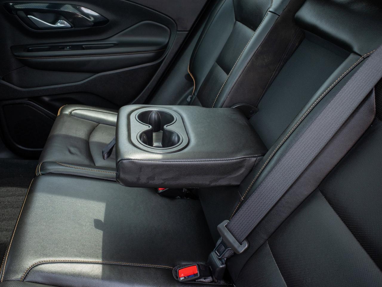 2024 GMC Terrain AT4 - WiFi Hotspot   Cross-Traffic Alert Photo