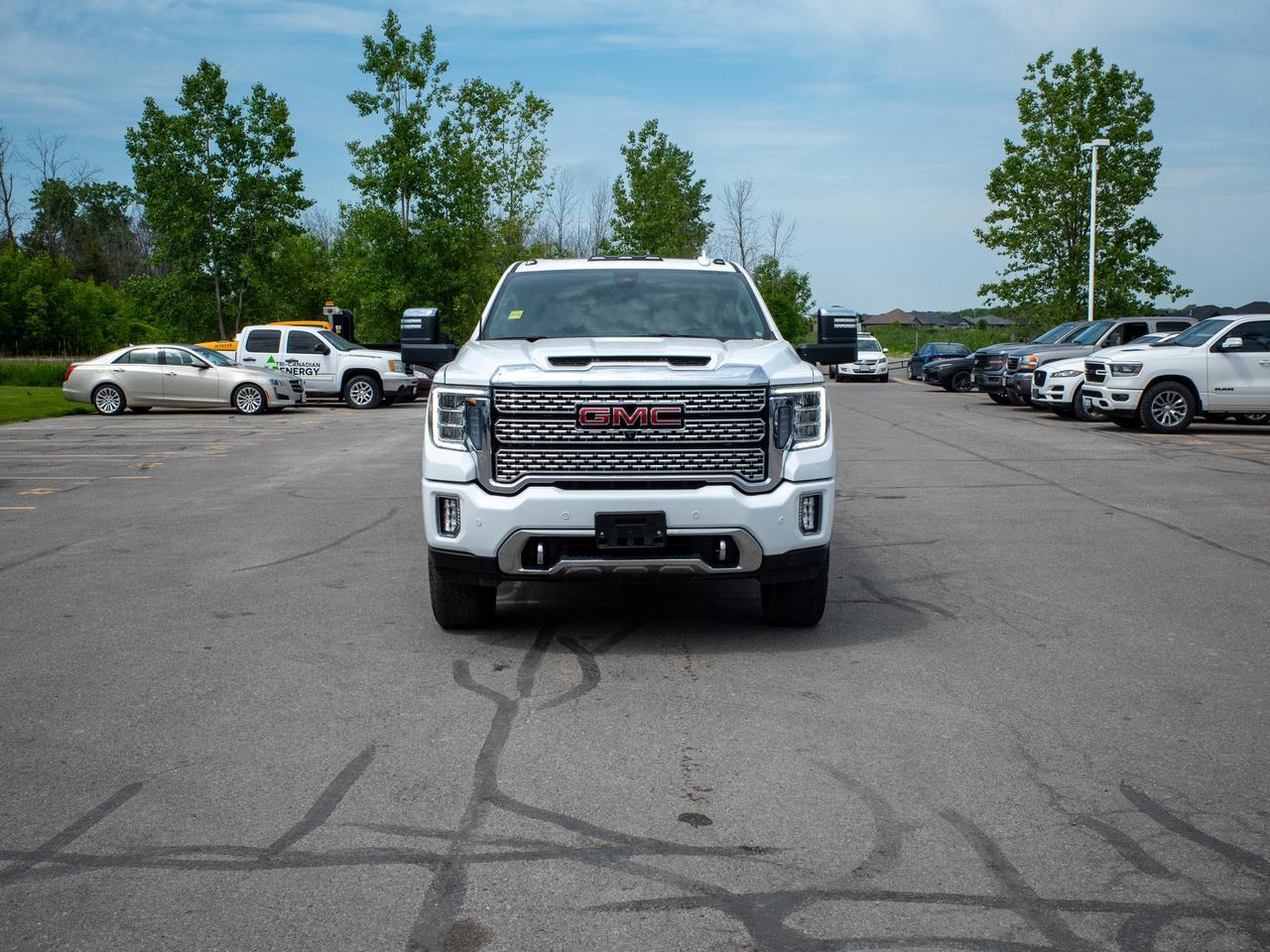 2023 GMC SIERRA 2500HD Denali - Blind Spot Monitor   Seat Memory Photo