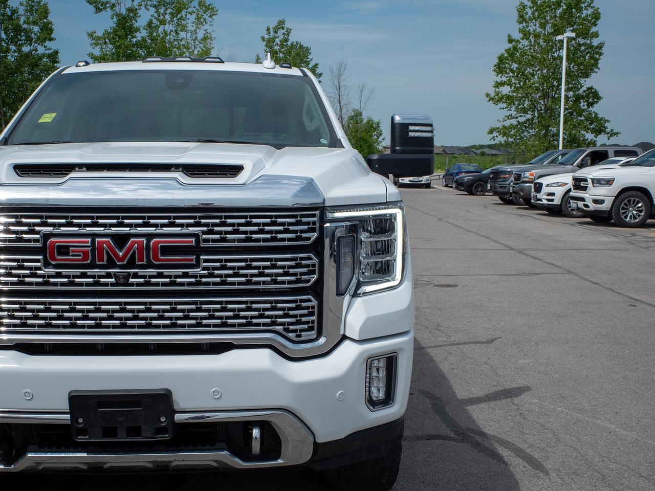 2023 GMC SIERRA 2500HD Denali - Blind Spot Monitor   Seat Memory Photo