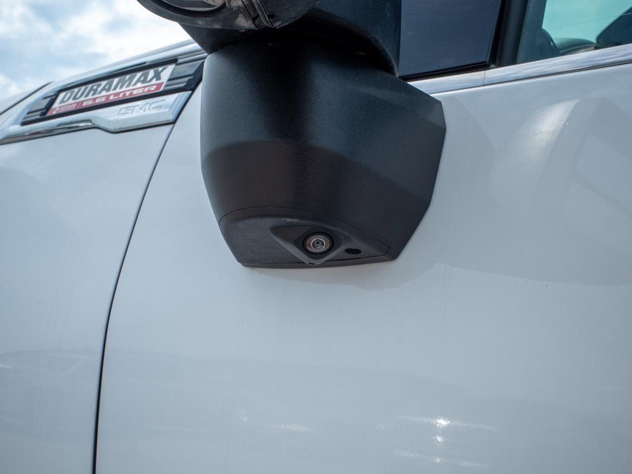 2023 GMC SIERRA 2500HD Denali - Blind Spot Monitor   Seat Memory Photo