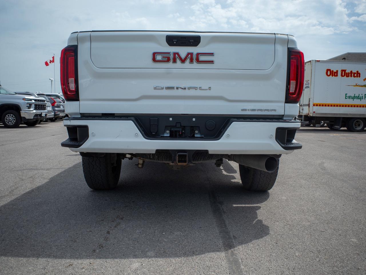 2023 GMC SIERRA 2500HD Denali - Blind Spot Monitor   Seat Memory Photo