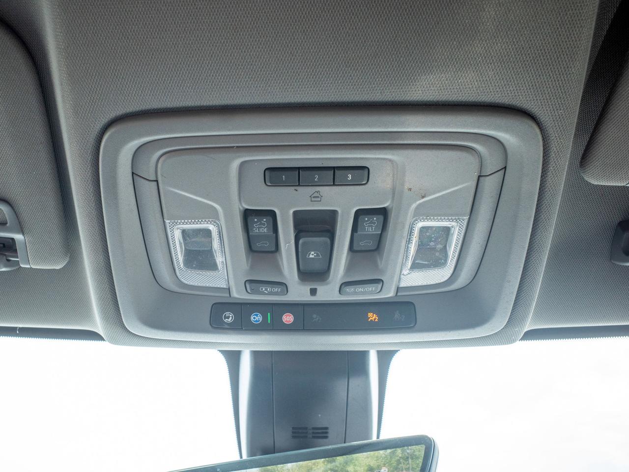 2023 GMC SIERRA 2500HD Denali - Blind Spot Monitor   Seat Memory Photo