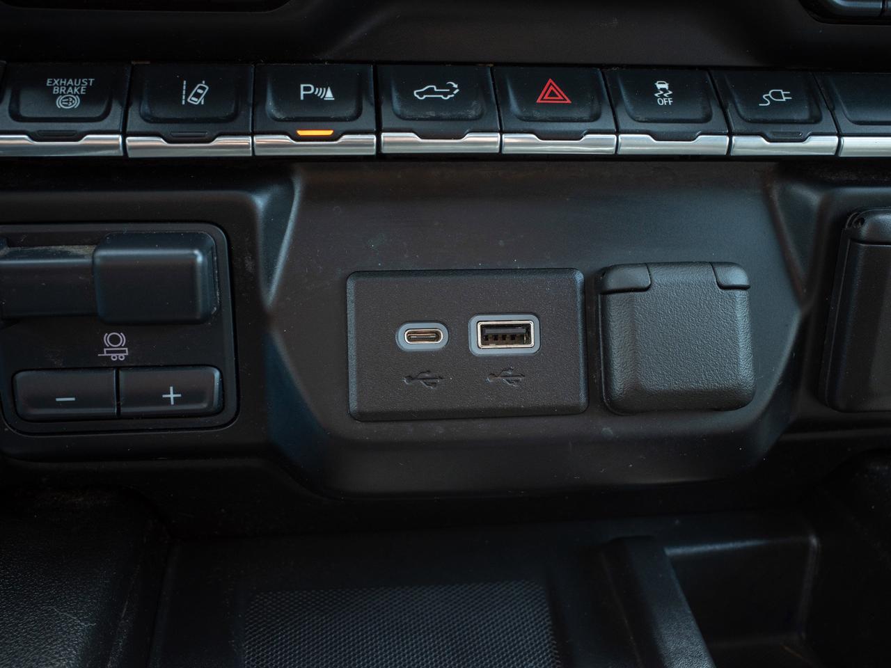 2023 GMC SIERRA 2500HD Denali - Blind Spot Monitor   Seat Memory Photo