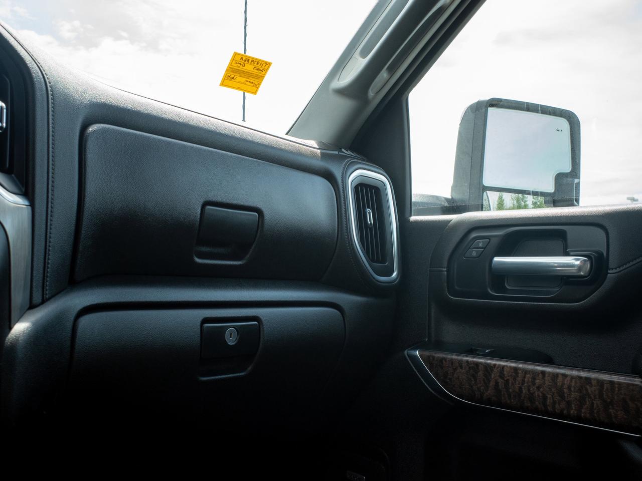 2023 GMC SIERRA 2500HD Denali - Blind Spot Monitor   Seat Memory Photo