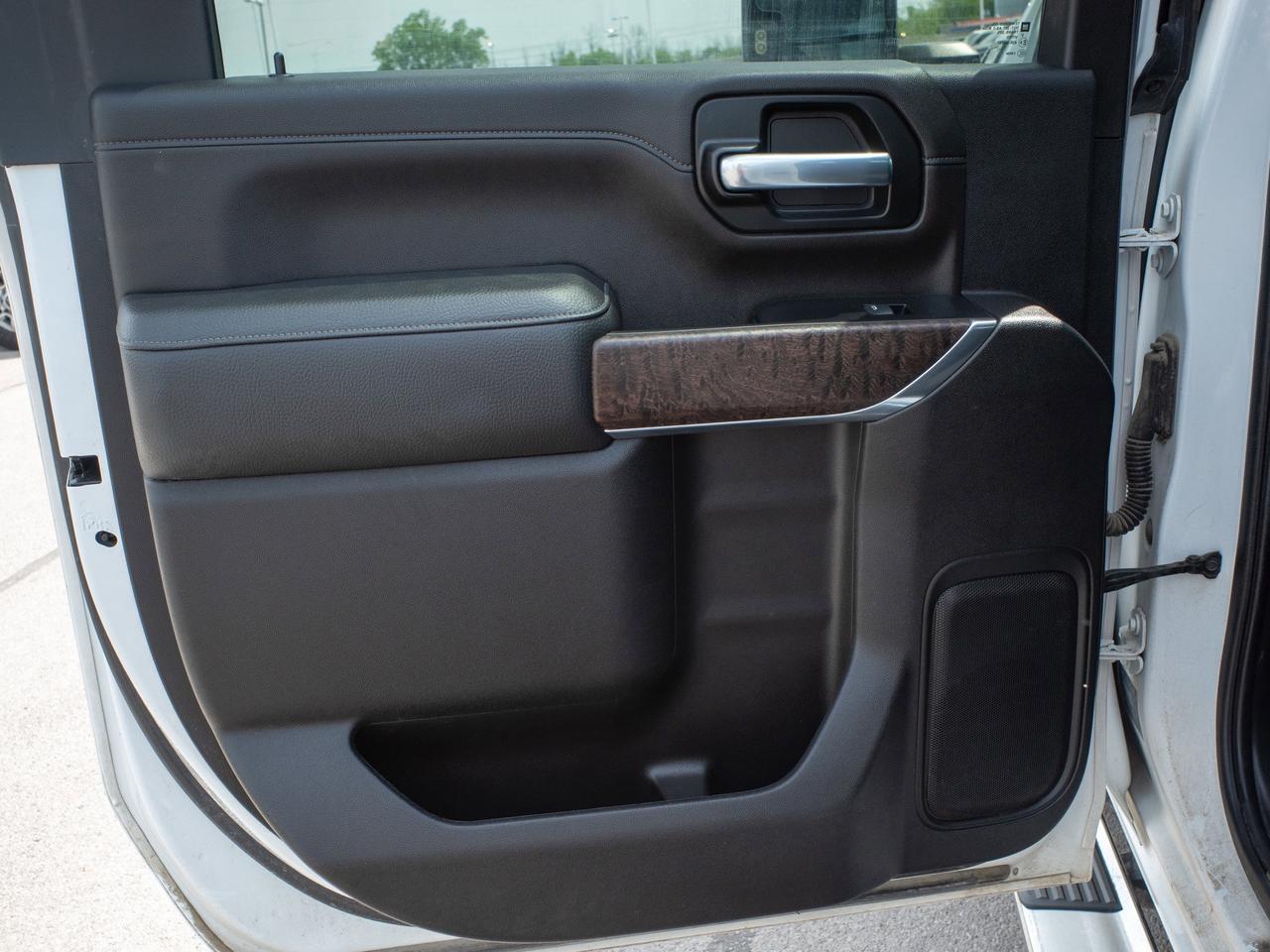 2023 GMC SIERRA 2500HD Denali - Blind Spot Monitor   Seat Memory Photo