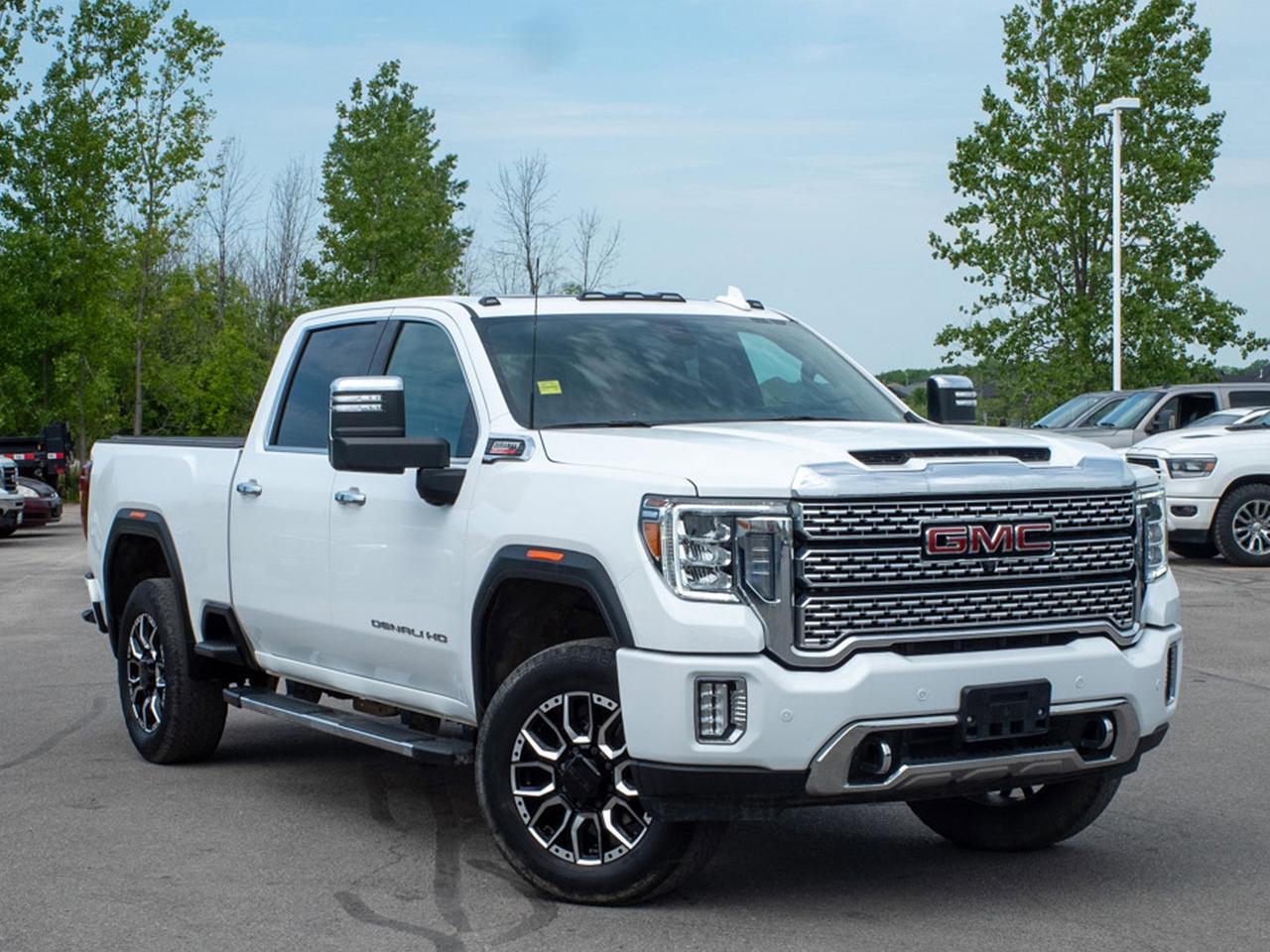 2023 GMC SIERRA 2500HD Denali - Blind Spot Monitor   Seat Memory Photo