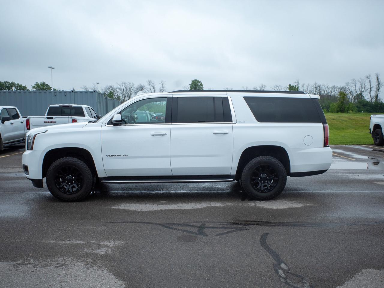 2018 GMC Yukon XL SLE - 3rd Row Seats   Premium Sound System Photo