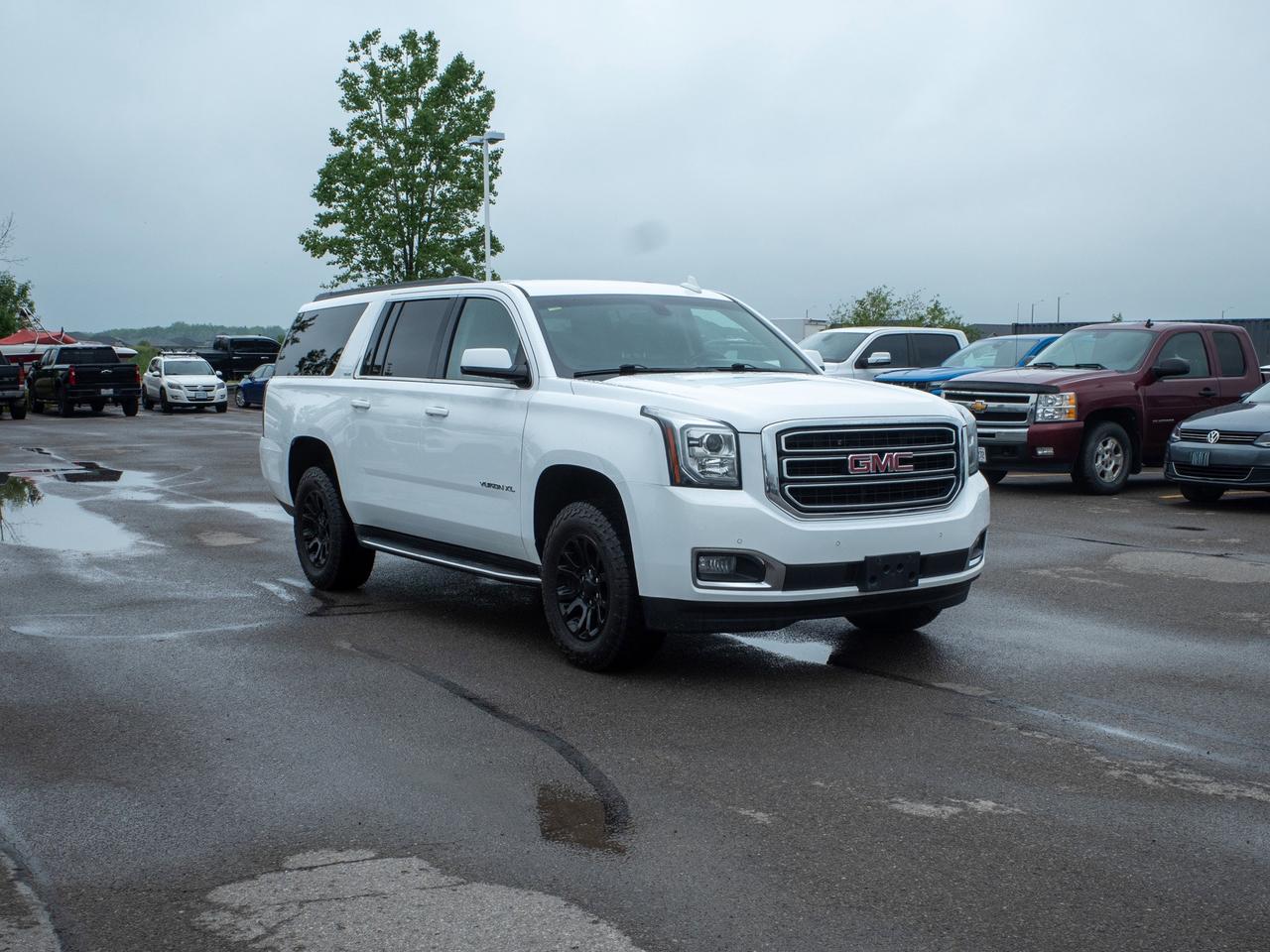2018 GMC Yukon XL SLE - 3rd Row Seats   Premium Sound System Photo