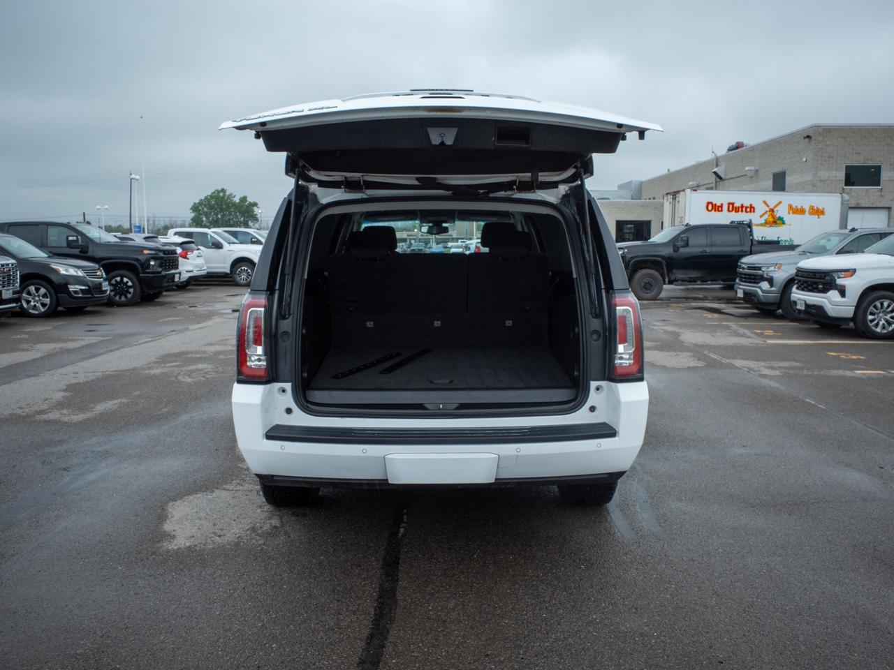 2018 GMC Yukon XL SLE - 3rd Row Seats   Premium Sound System Photo