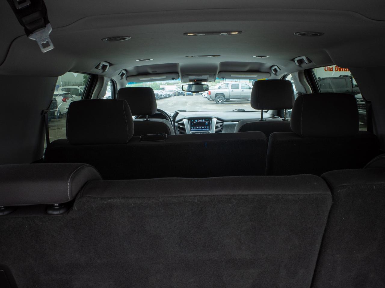 2018 GMC Yukon XL SLE - 3rd Row Seats   Premium Sound System Photo