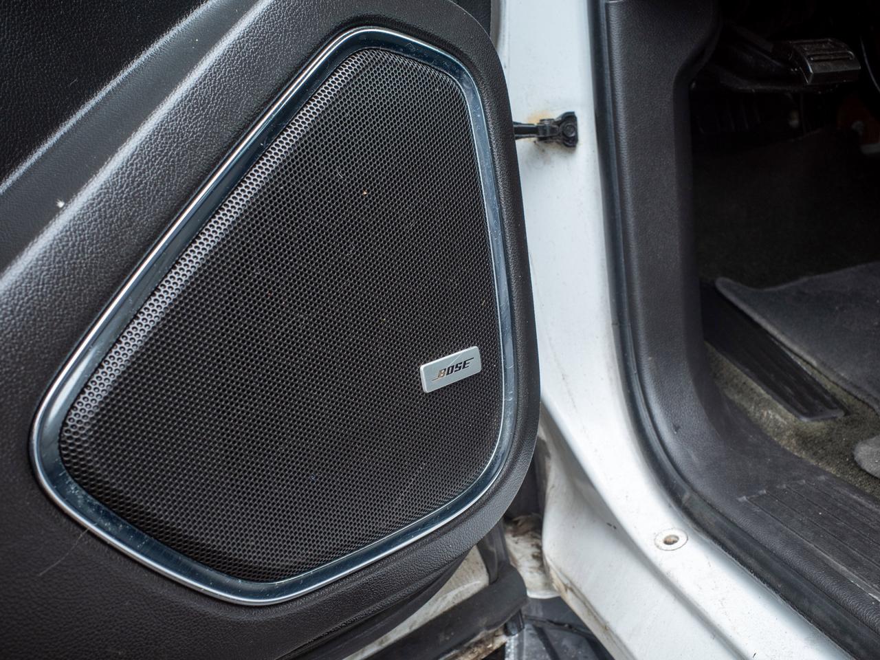 2018 GMC Yukon XL SLE - 3rd Row Seats   Premium Sound System Photo