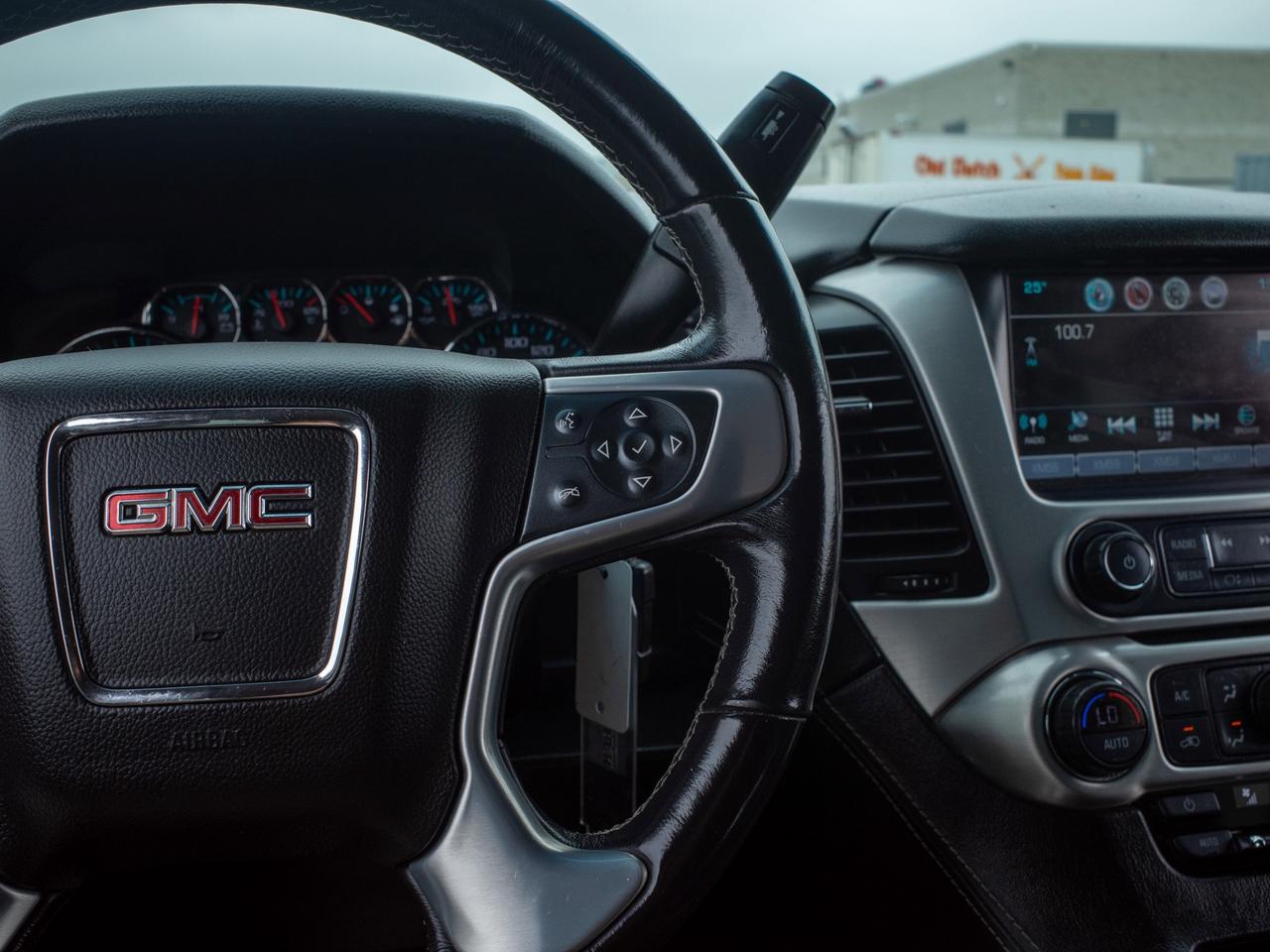 2018 GMC Yukon XL SLE - 3rd Row Seats   Premium Sound System Photo