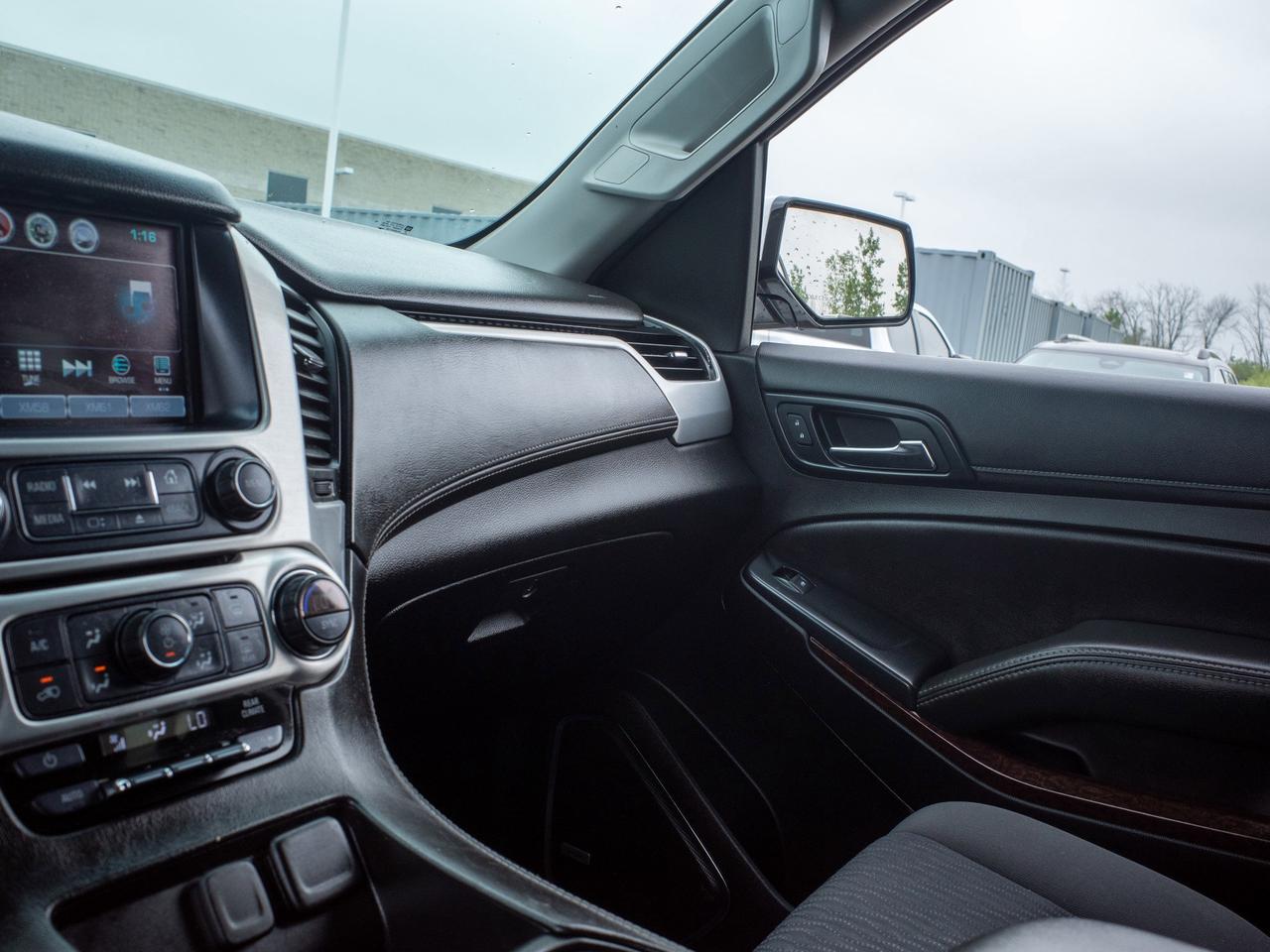 2018 GMC Yukon XL SLE - 3rd Row Seats   Premium Sound System Photo