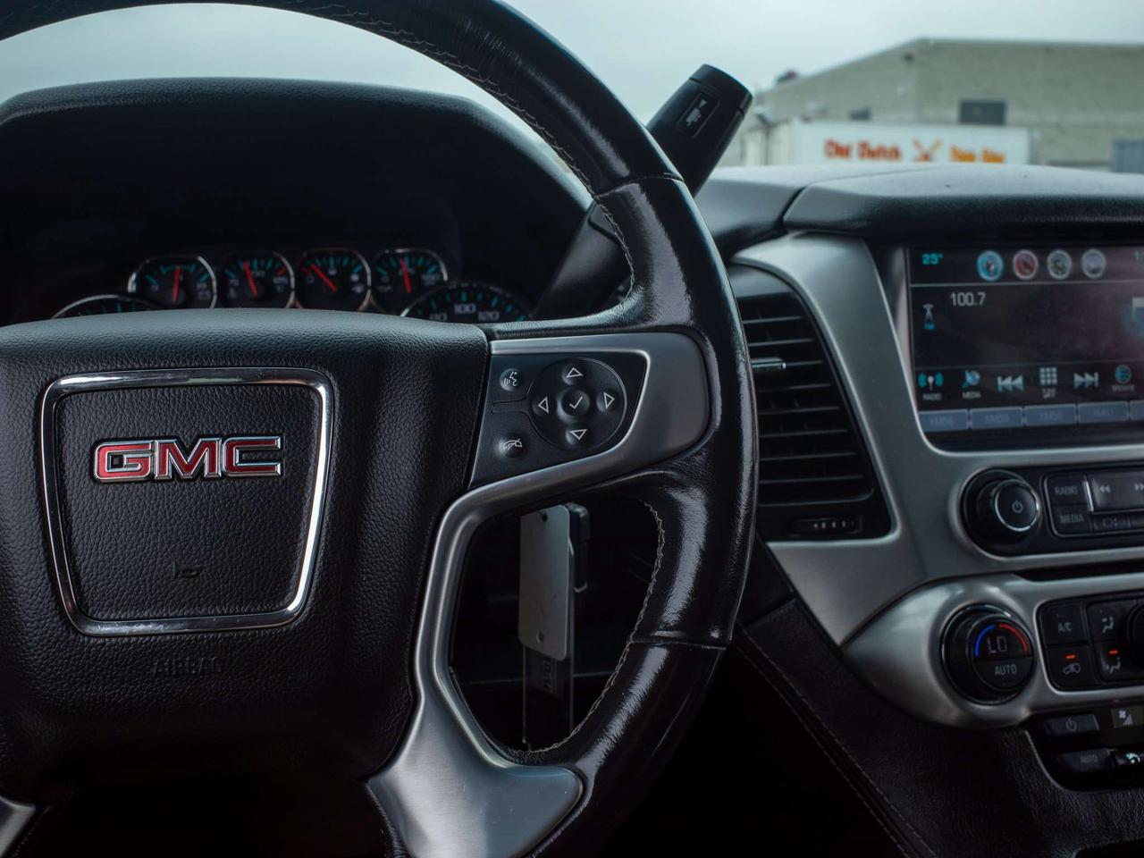 2018 GMC Yukon SLE - 3rd Row Seats   Premium Sound System Photo