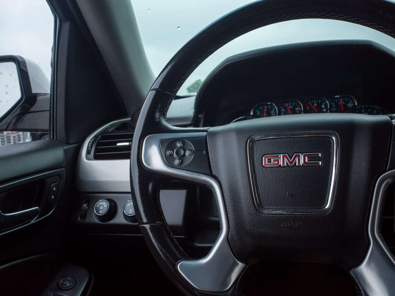 2018 GMC Yukon SLE - 3rd Row Seats   Premium Sound System Photo
