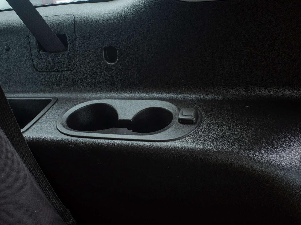 2018 GMC Yukon SLE - 3rd Row Seats   Premium Sound System Photo