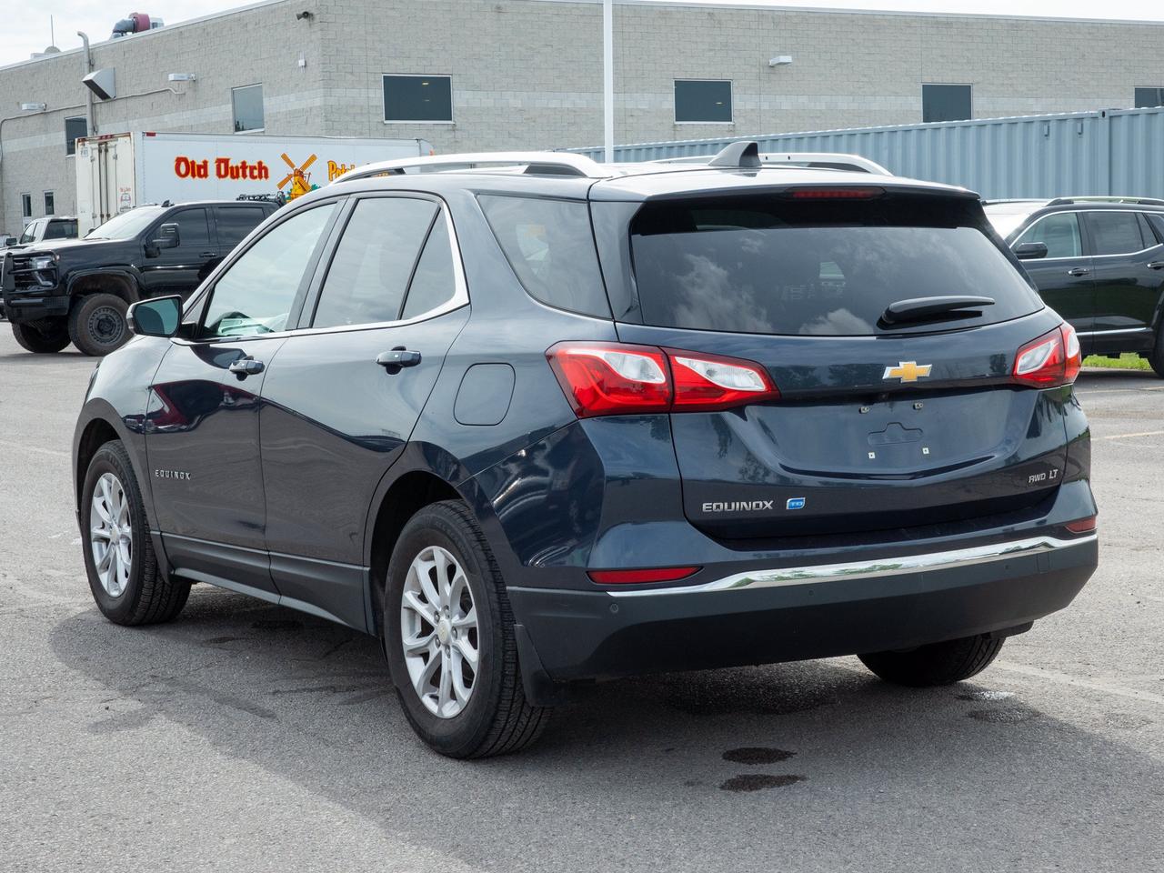 2018 Chevrolet Equinox LT - Rear Parking Aid   Cross-Traffic Alert Photo