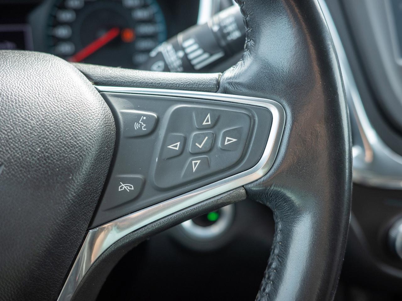 2018 Chevrolet Equinox LT - Rear Parking Aid   Cross-Traffic Alert Photo