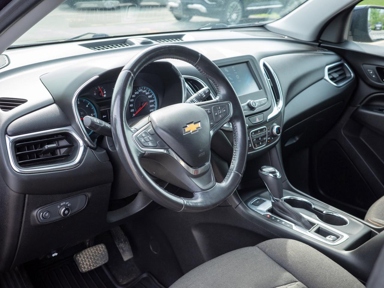2018 Chevrolet Equinox LT - Rear Parking Aid   Cross-Traffic Alert Photo